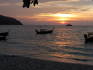 Klicka på bilden för större version

Namn: sunset-beach.jpg
Visningar: 138
Storlek: 186,8 KB
ID: 2342054