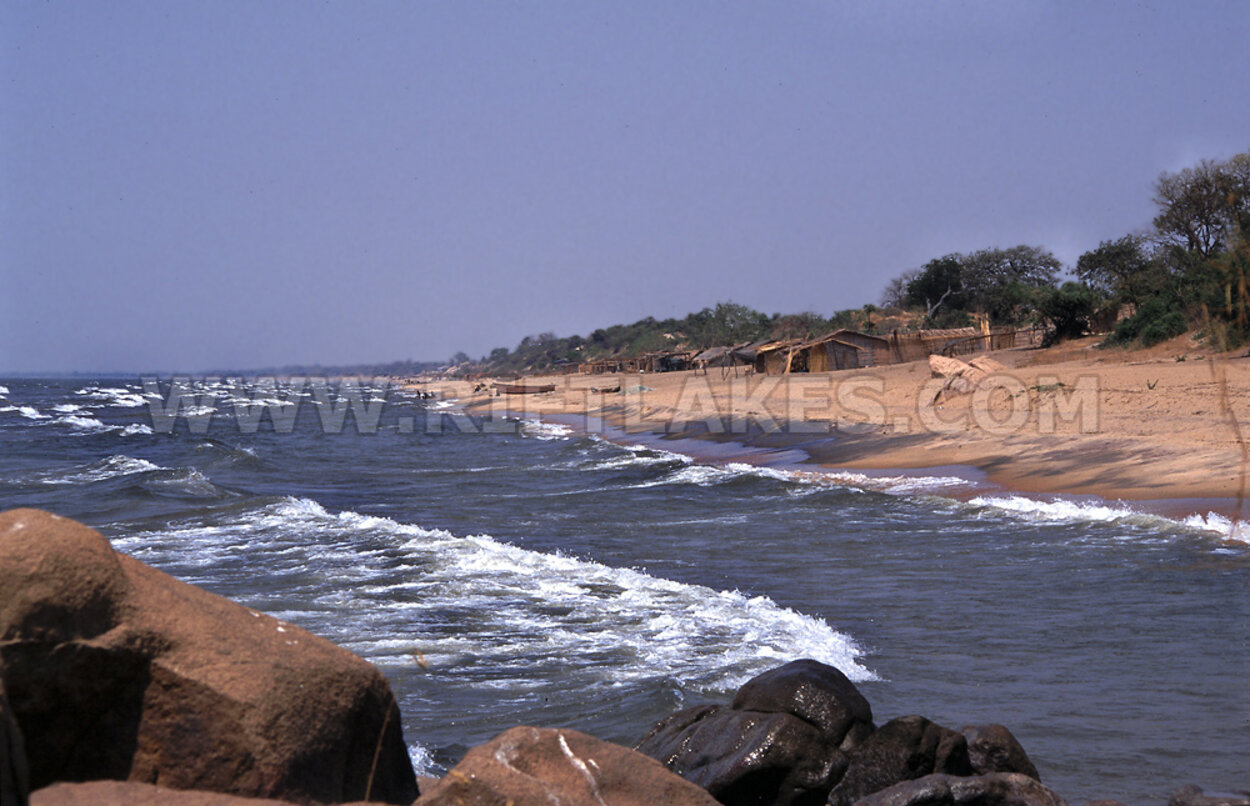 Fiskeby strax söder om Kambiri Point